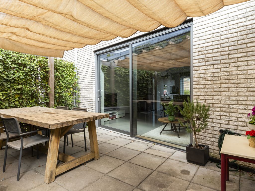 Defensie-eiland 103, WOERDEN