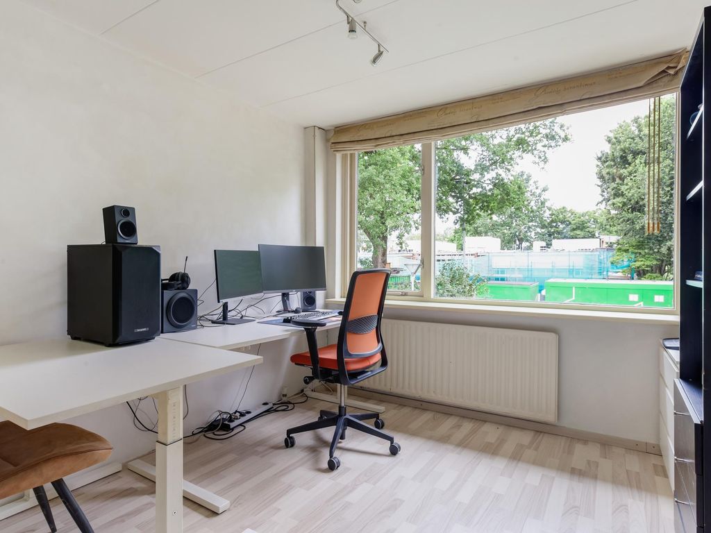 Van Slingelandt-lanen 141, WOERDEN