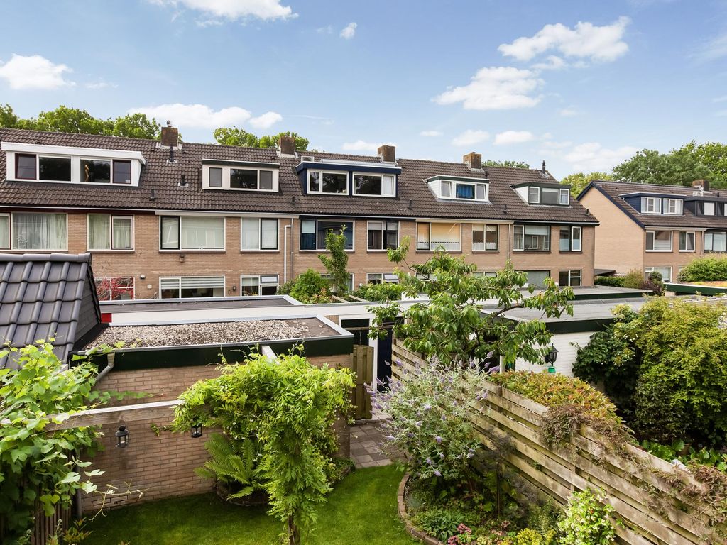 Van Slingelandt-lanen 141, WOERDEN
