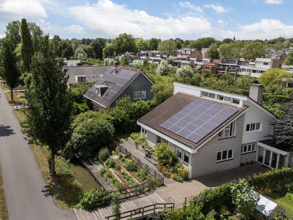 Waardsedijk 4, WOERDEN