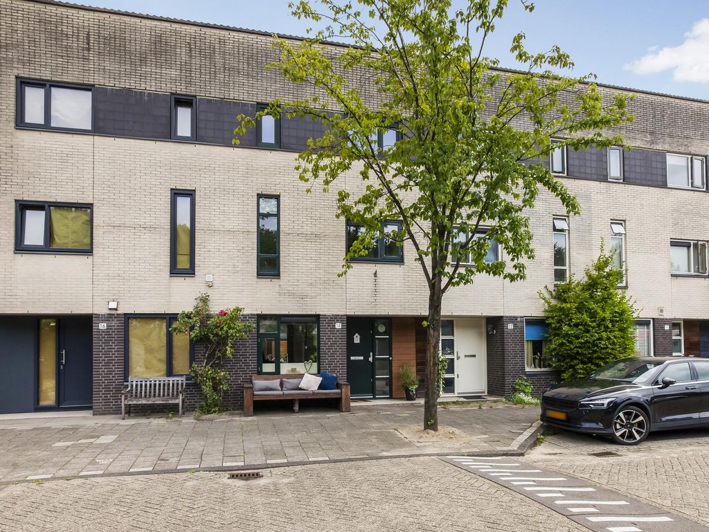 Ponddreef 14, WOERDEN