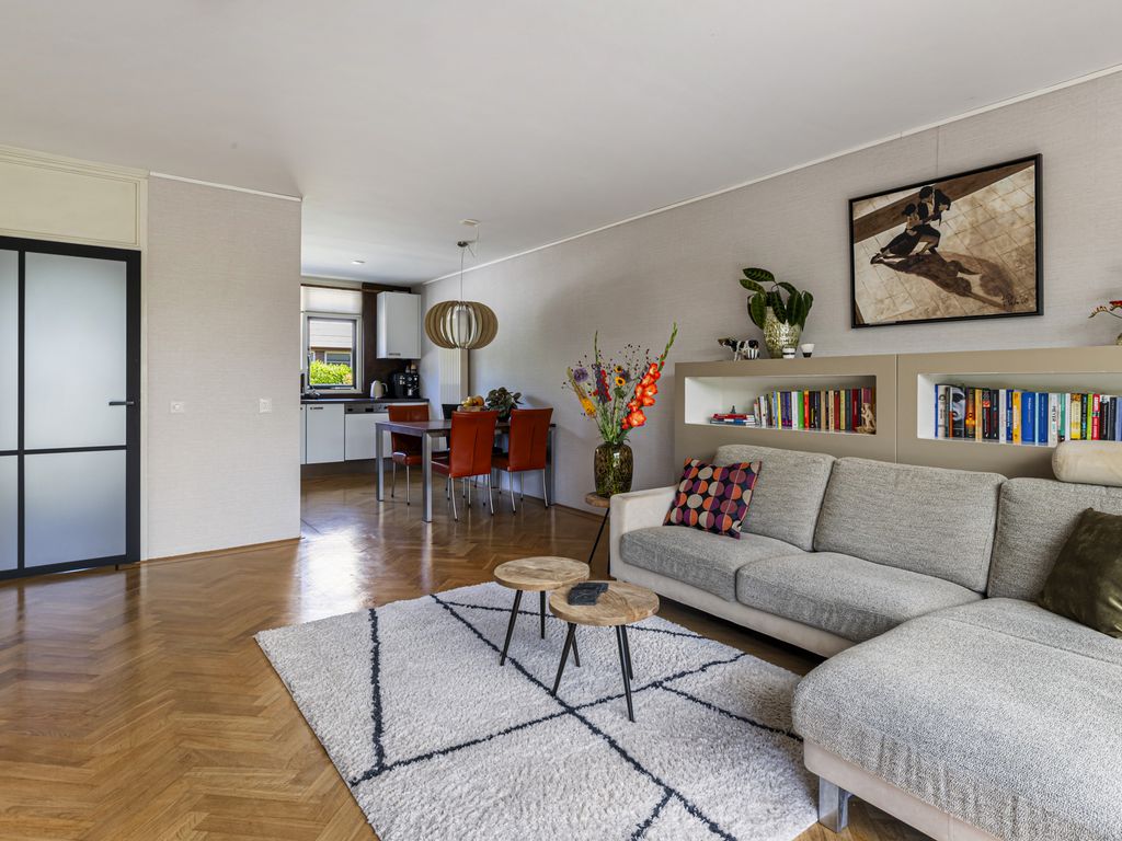 Ganzerikveld 12, WOERDEN