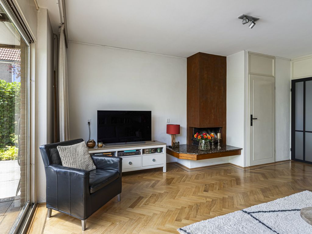 Ganzerikveld 12, WOERDEN