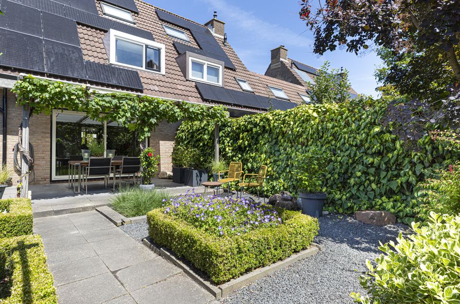 Ganzerikveld 12