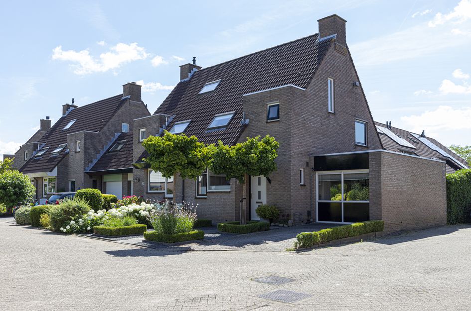 Ganzerikveld 12