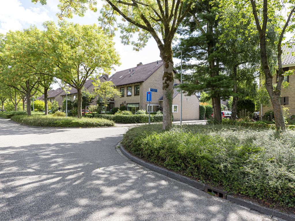 V.d. Duijn van Maasdamlaan 60, WOERDEN