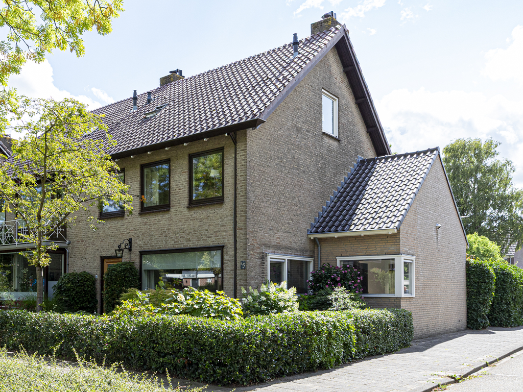 V.d. Duijn van Maasdamlaan 60, WOERDEN