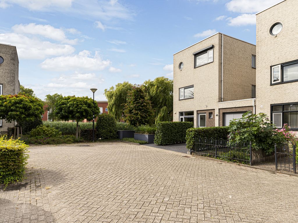 Jerseykade 20, WOERDEN