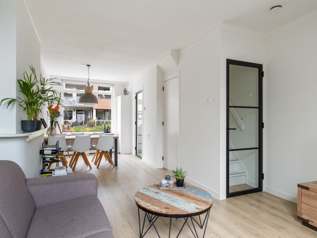 Rijnkade 77, WOERDEN