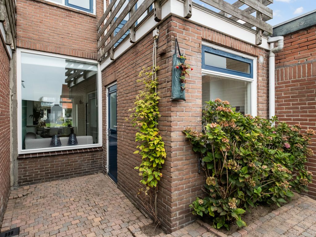 Rijnkade 77, WOERDEN