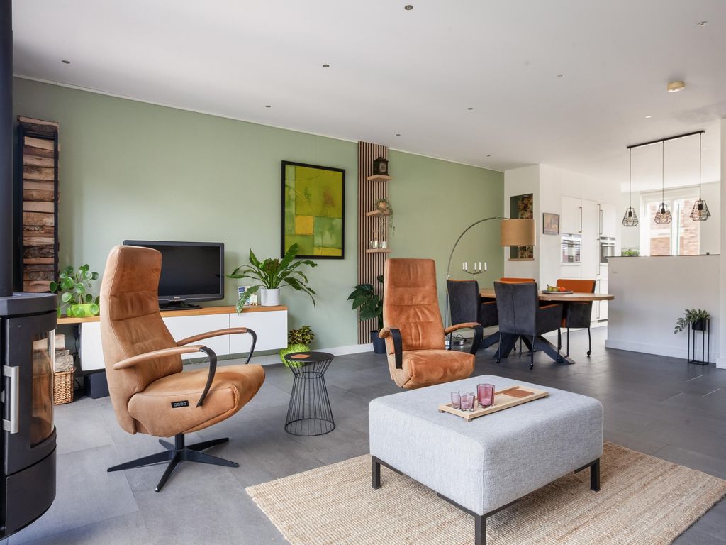 Hoge Rijndijk 4 5, WOERDEN