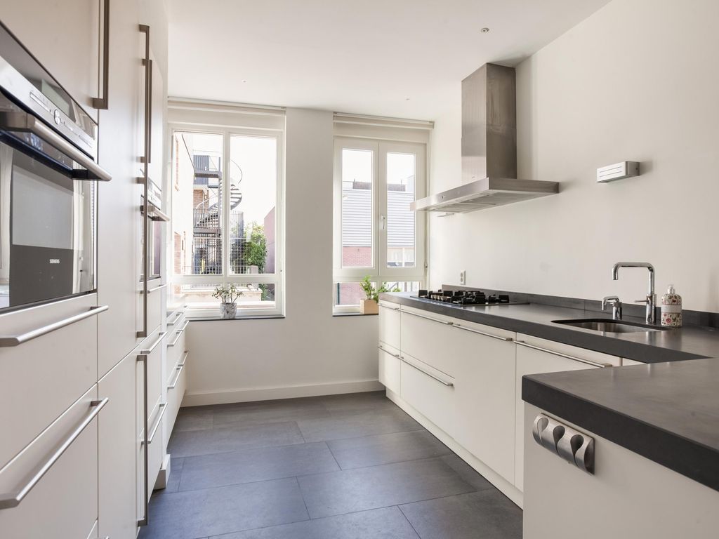 Hoge Rijndijk 4 5, WOERDEN