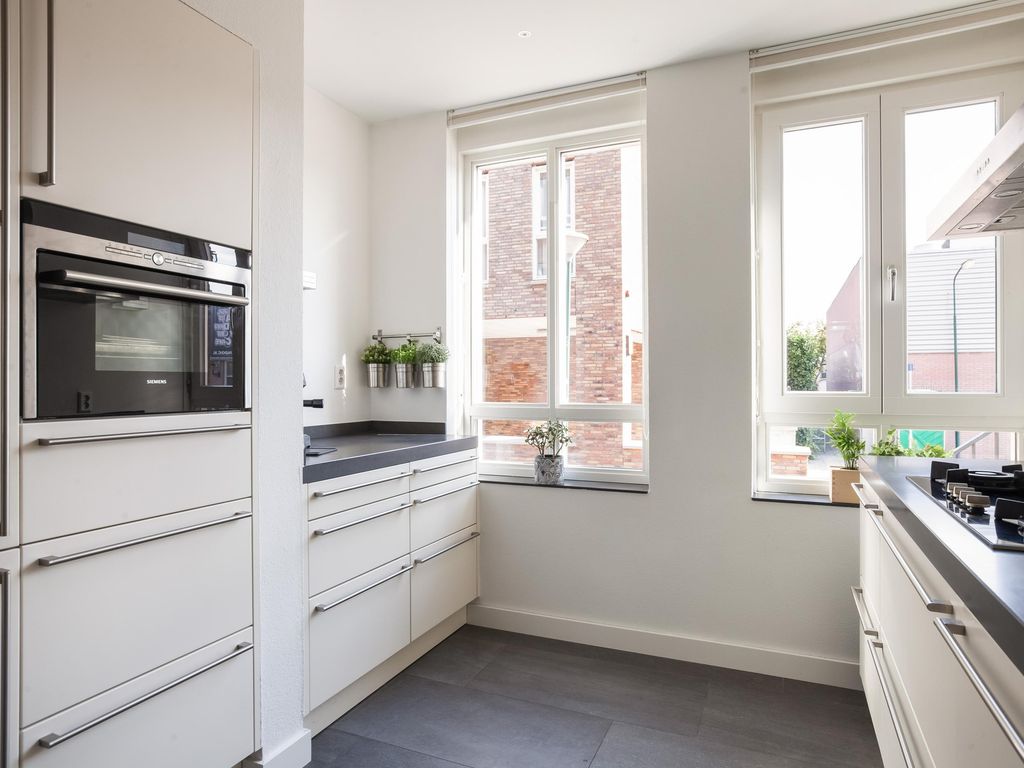 Hoge Rijndijk 4 5, WOERDEN