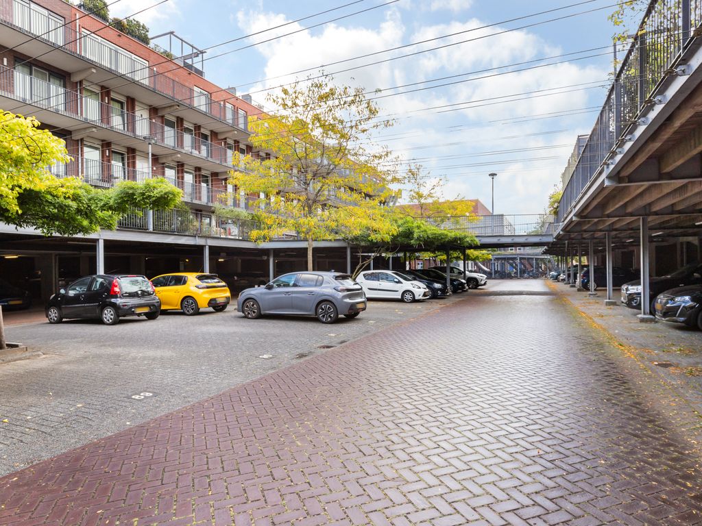 Kallameer 110, WOERDEN