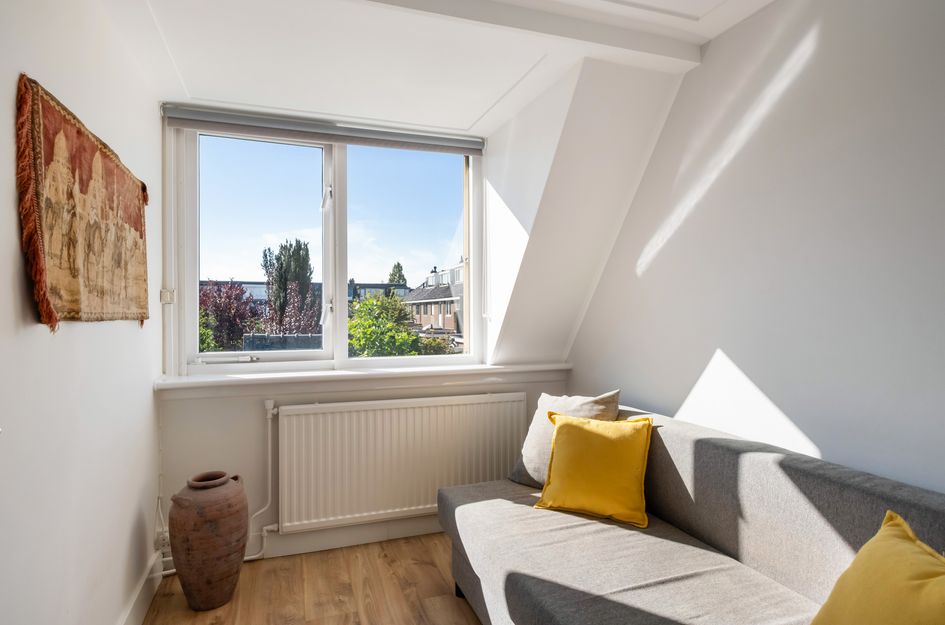 Rozenstraat 25