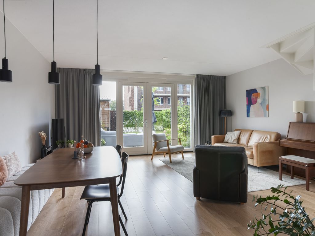 Joop den Uylhof 10, WOERDEN
