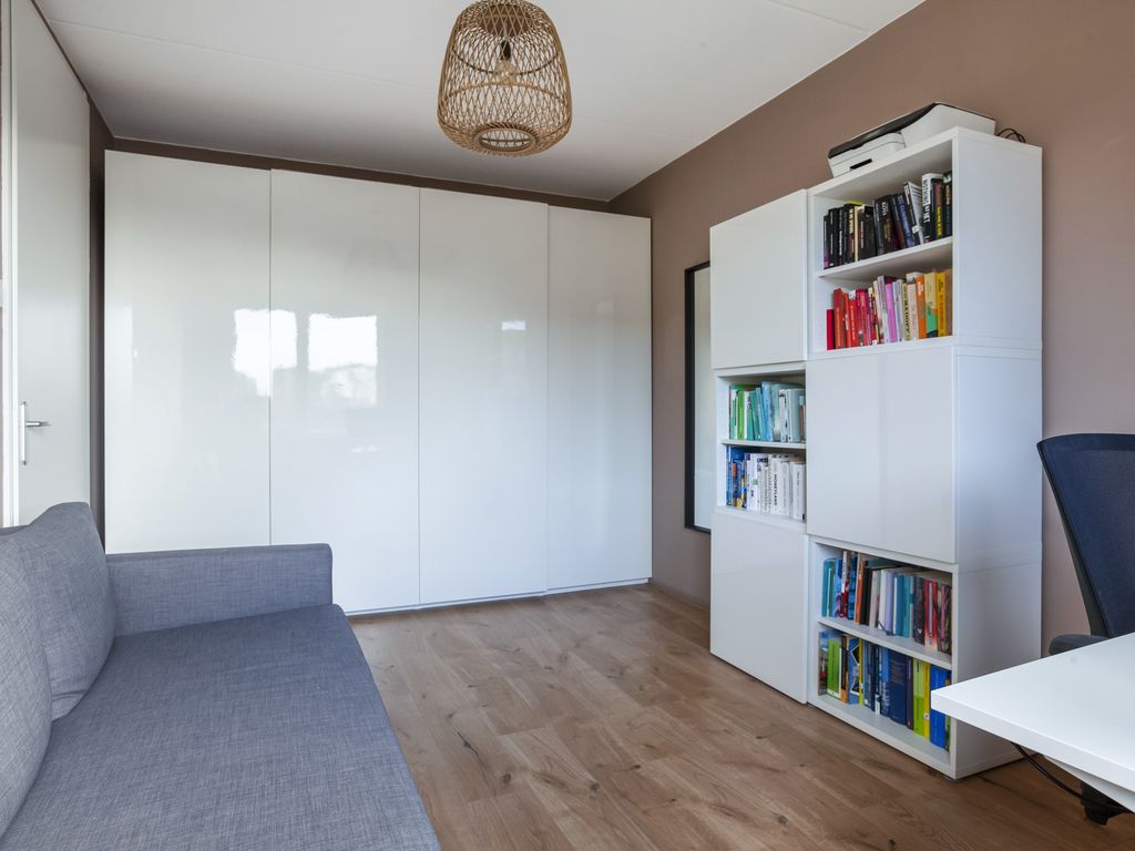 Joop den Uylhof 10, WOERDEN
