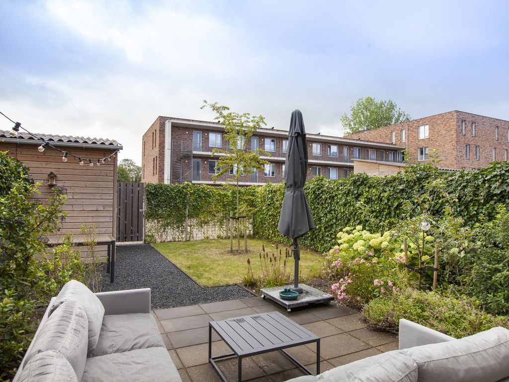 Joop den Uylhof 10, WOERDEN