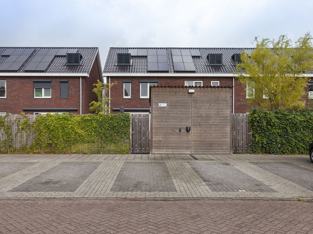 Joop den Uylhof 10, WOERDEN