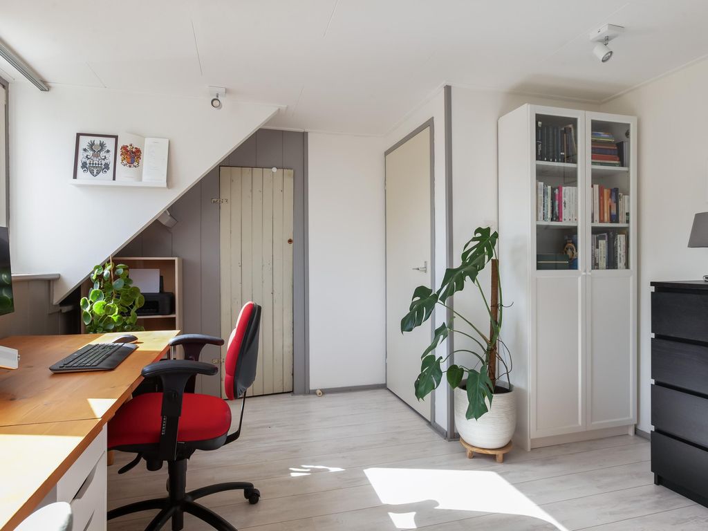 de Linge 22, WOERDEN