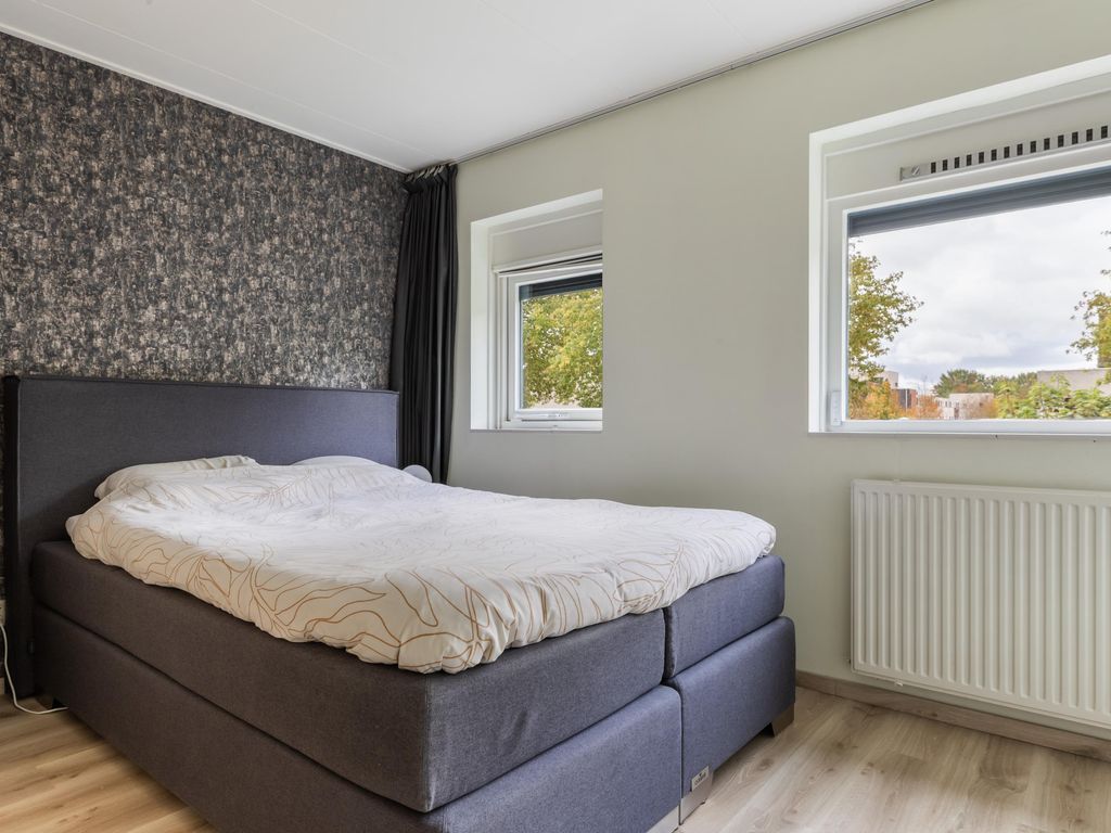Schrijverspad 76, WOERDEN