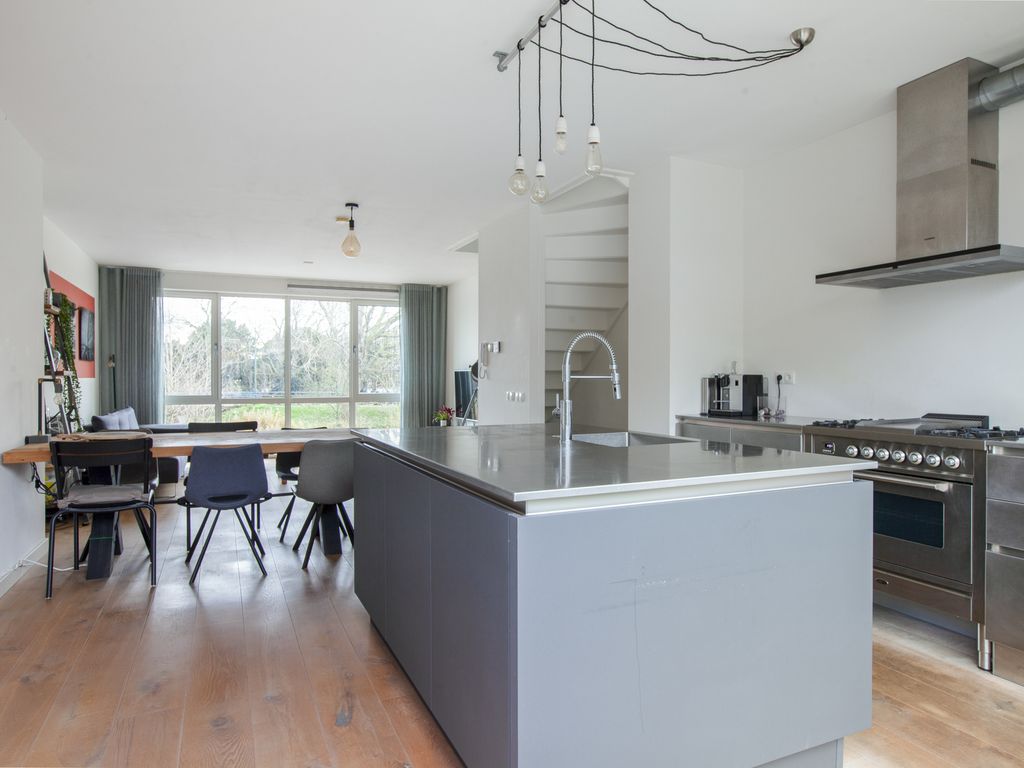 Defensie-eiland 9, WOERDEN