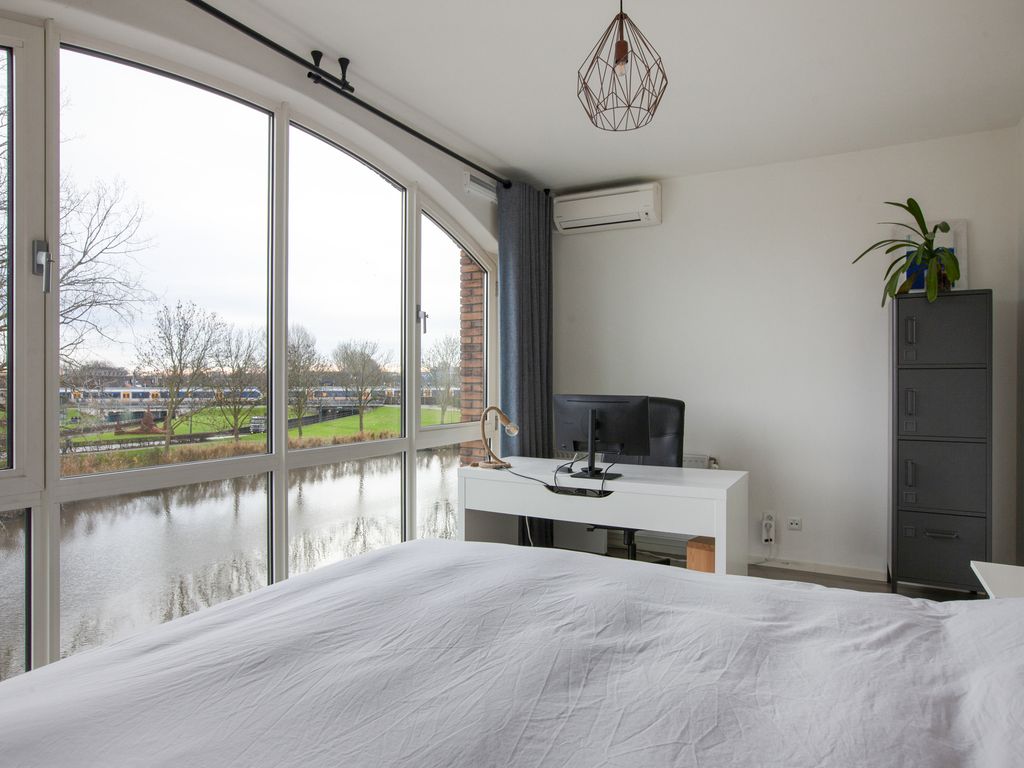 Defensie-eiland 9, WOERDEN