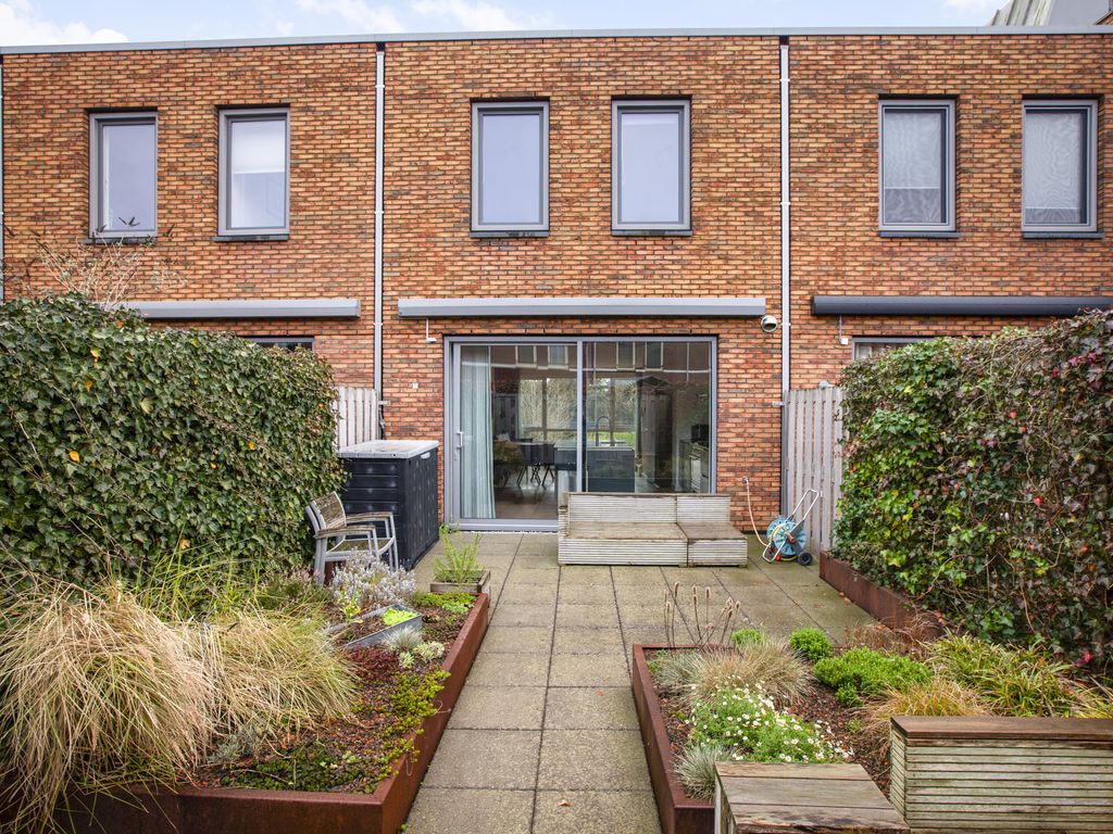 Defensie-eiland 9, WOERDEN