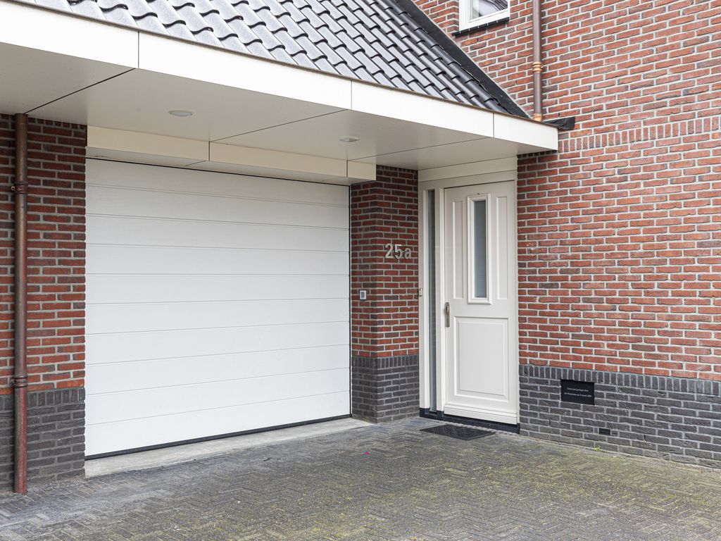 Julianastraat 25a, MOERKAPELLE