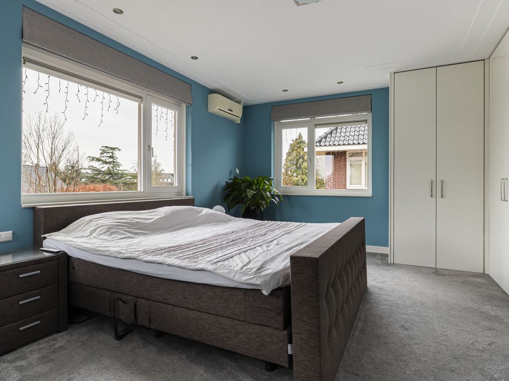 Julianastraat 25a, MOERKAPELLE