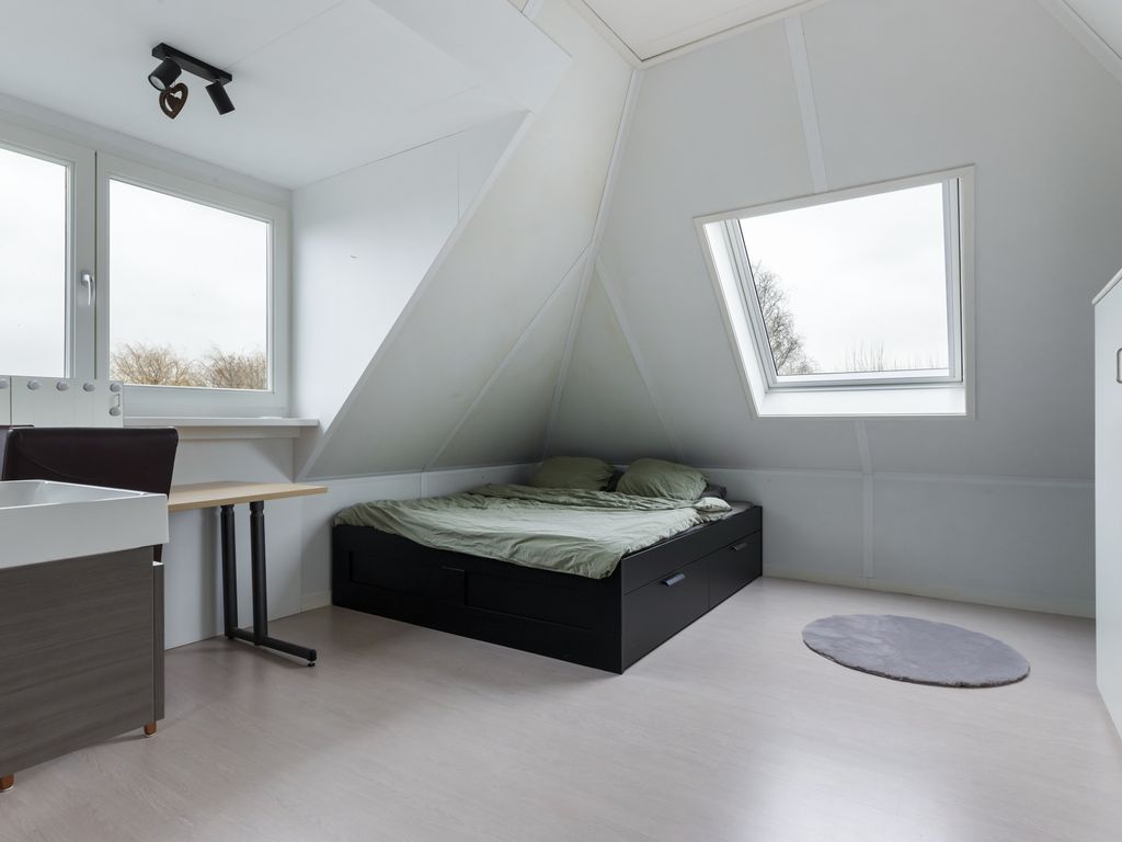 Julianastraat 25a, MOERKAPELLE