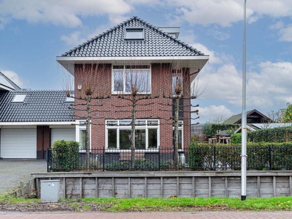 Julianastraat 25a, MOERKAPELLE