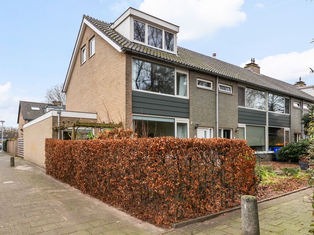 Schermerhorn-lanen 33, WOERDEN