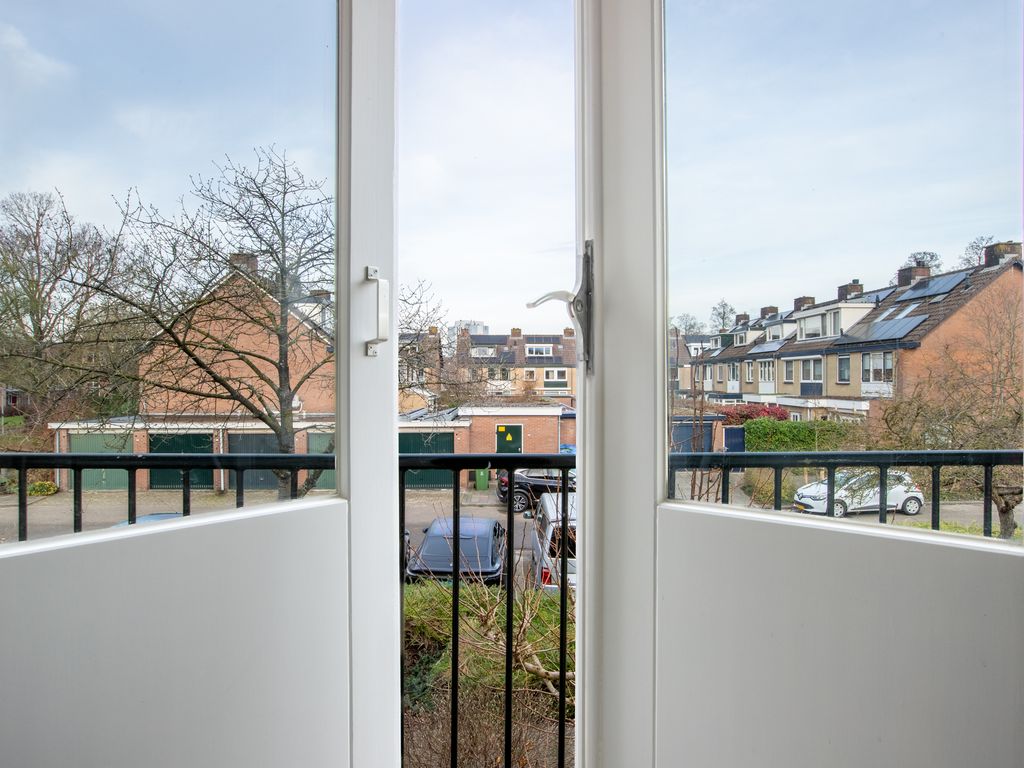 Ribeslaan 7, WOERDEN