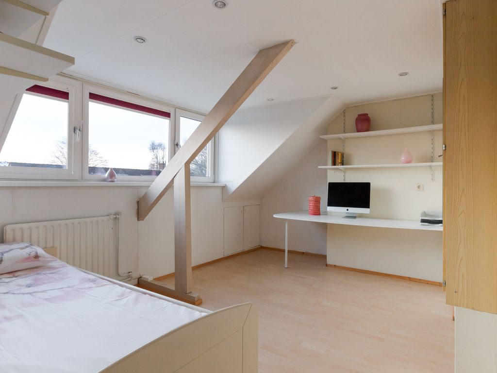 Ribeslaan 7, WOERDEN