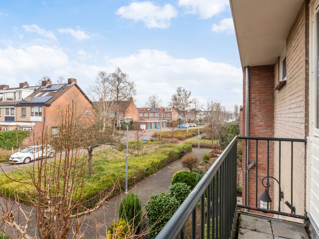 Ribeslaan 7, WOERDEN