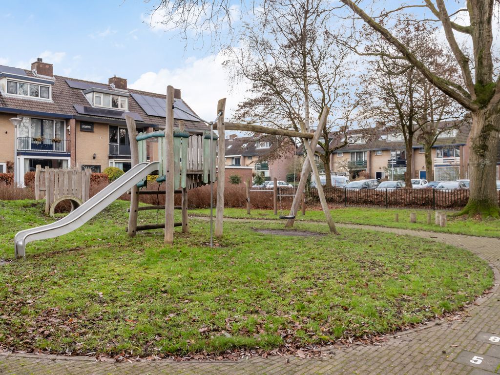 Ribeslaan 7, WOERDEN