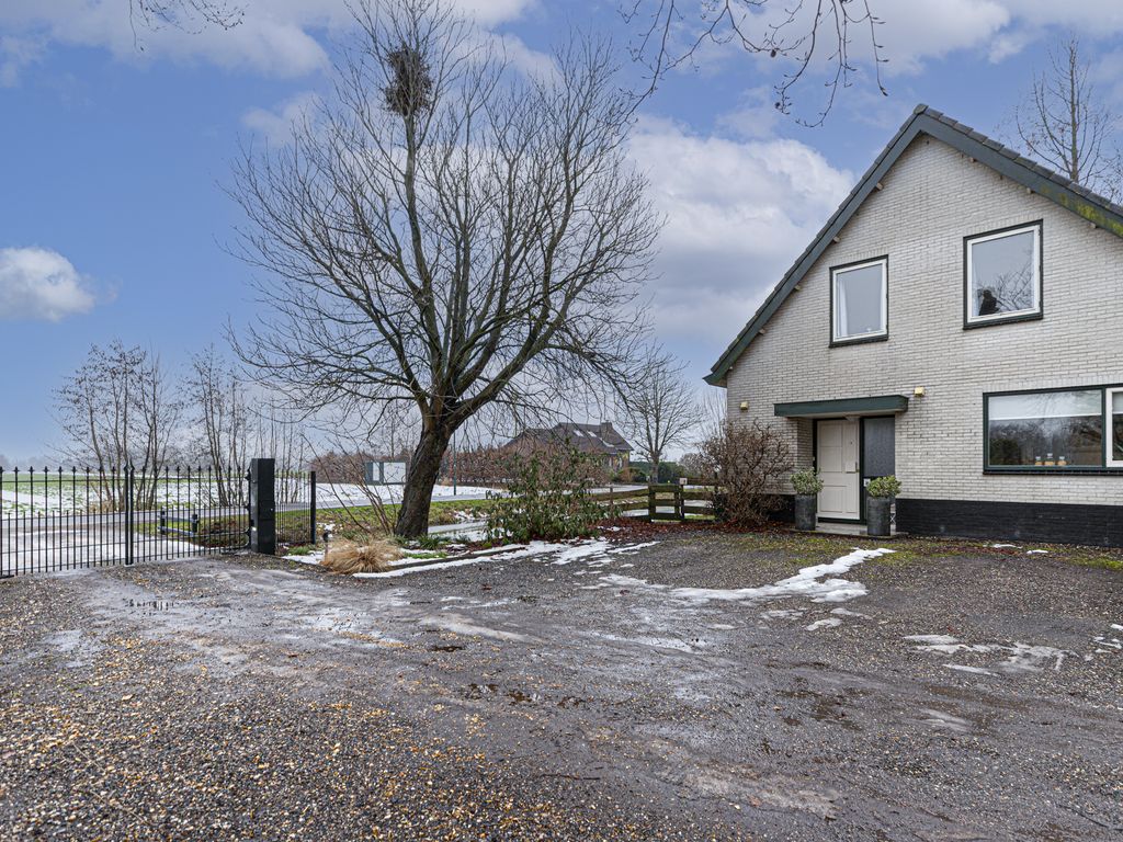 Van Teylingenweg 179, KAMERIK