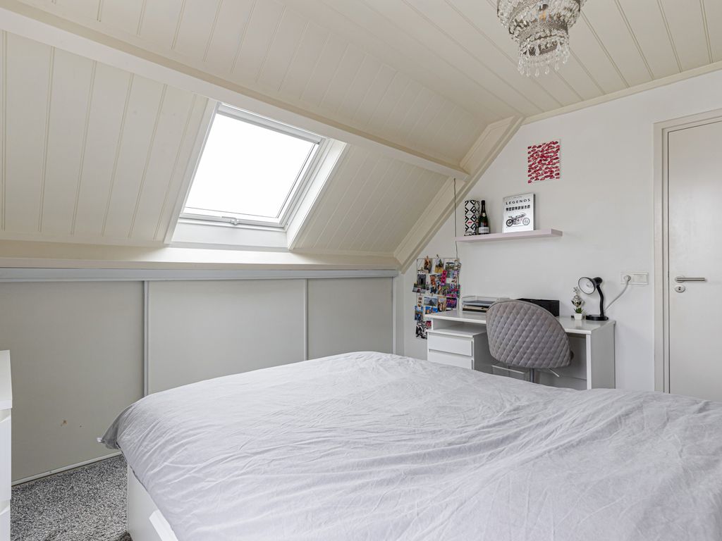 Van Teylingenweg 179, KAMERIK