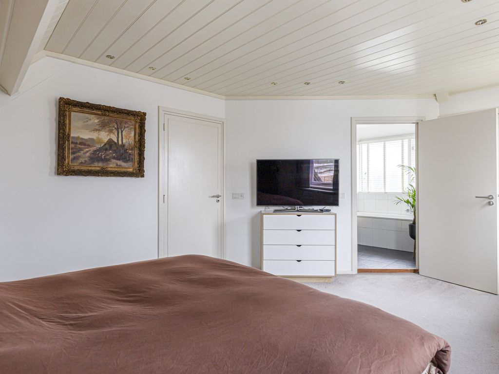 Van Teylingenweg 179, KAMERIK