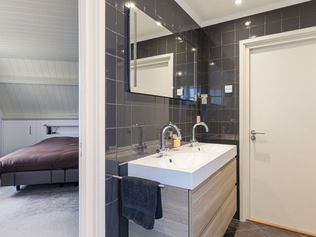 Van Teylingenweg 179, KAMERIK