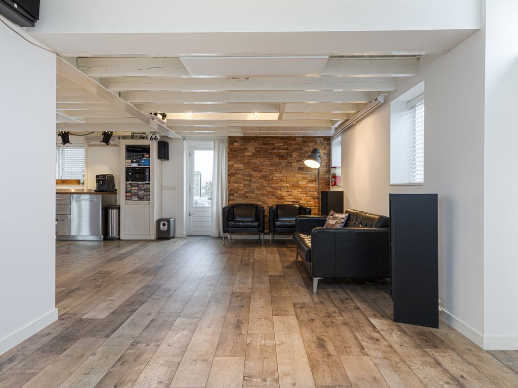 Van Teylingenweg 179, KAMERIK