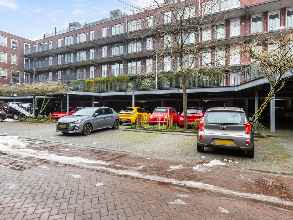 Kallameer 142, WOERDEN