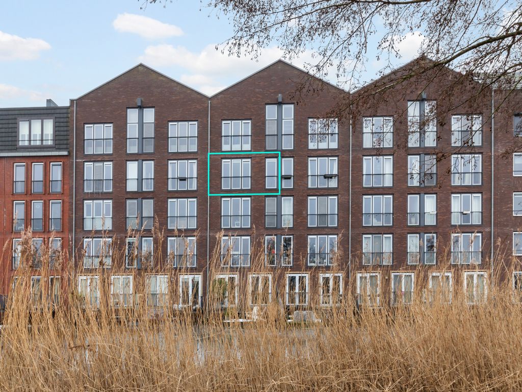 Kallameer 142, WOERDEN