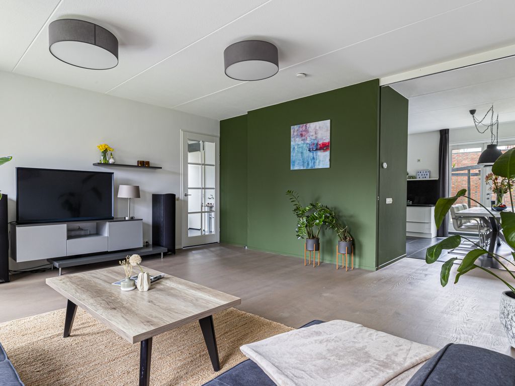 Schumanlaan 5, WOERDEN