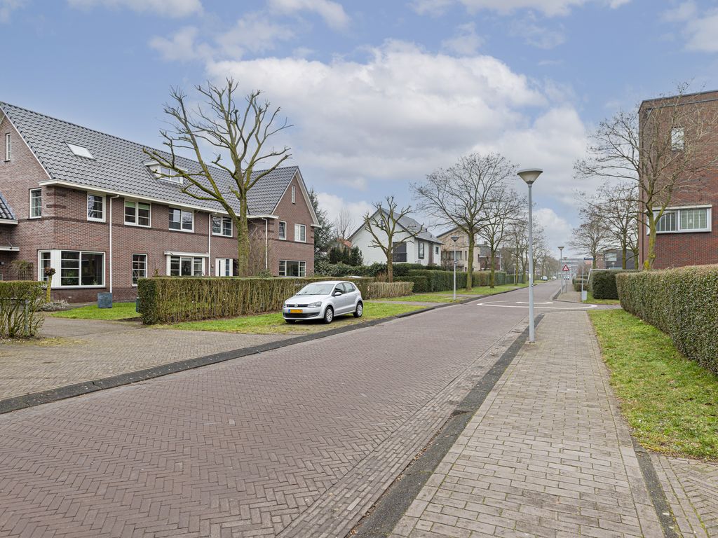 Schumanlaan 5, WOERDEN