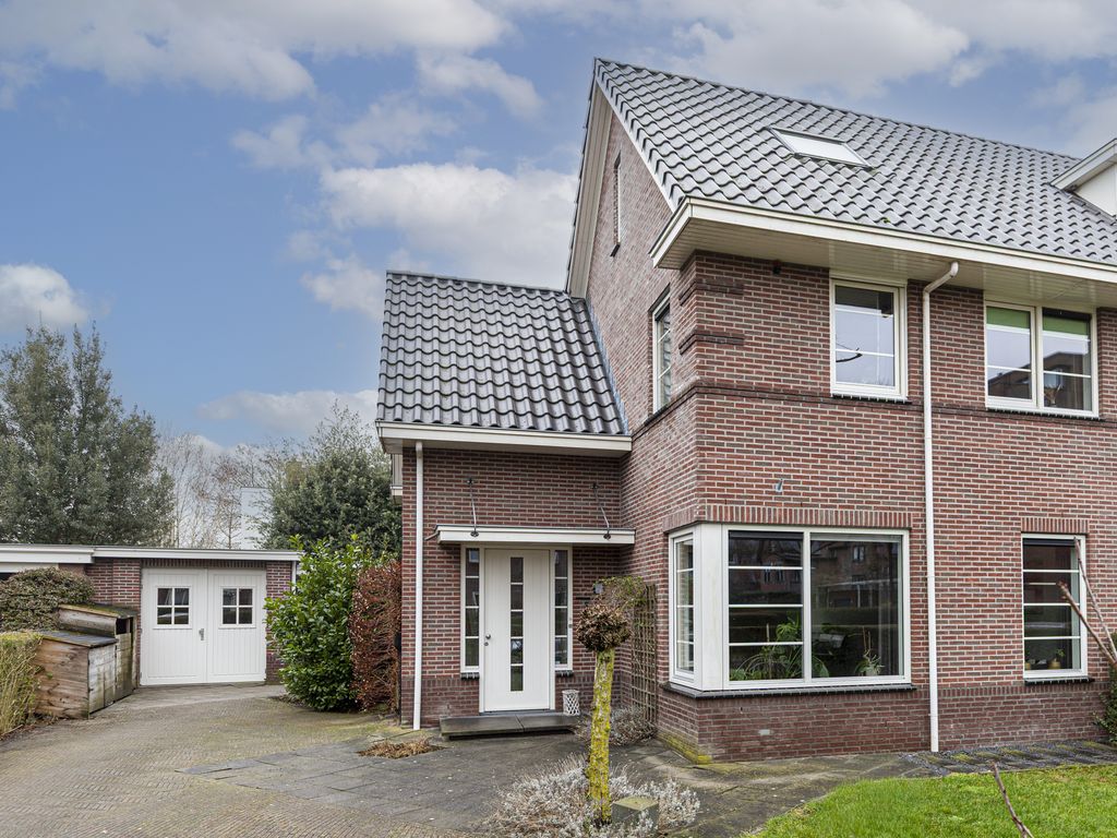 Schumanlaan 5, WOERDEN