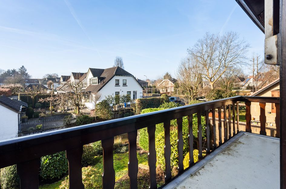 V.d. Duijn van Maasdamlaan 4