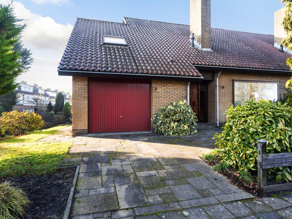 V.d. Duijn van Maasdamlaan 4, WOERDEN