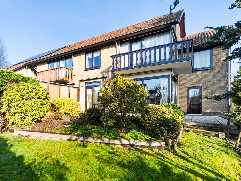 V.d. Duijn van Maasdamlaan 4, WOERDEN